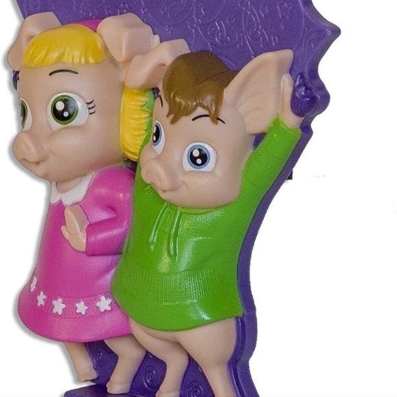 Polite PigPals CleanUp Crew New never used Speaks 9 phrases - Picture 6 of 15